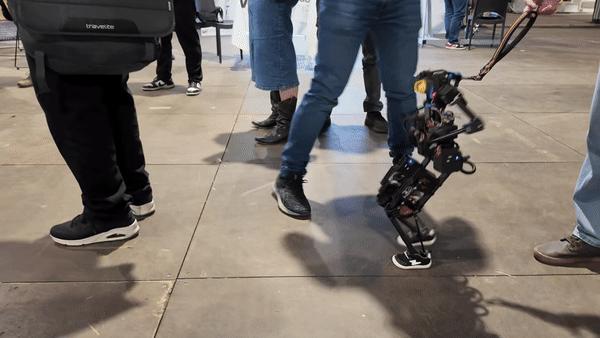 必一運動科技：殺瘋了！RoboCup世界冠軍一場未輸連灌34球團隊旗下全開源人形機器人僅售8千！(圖8)