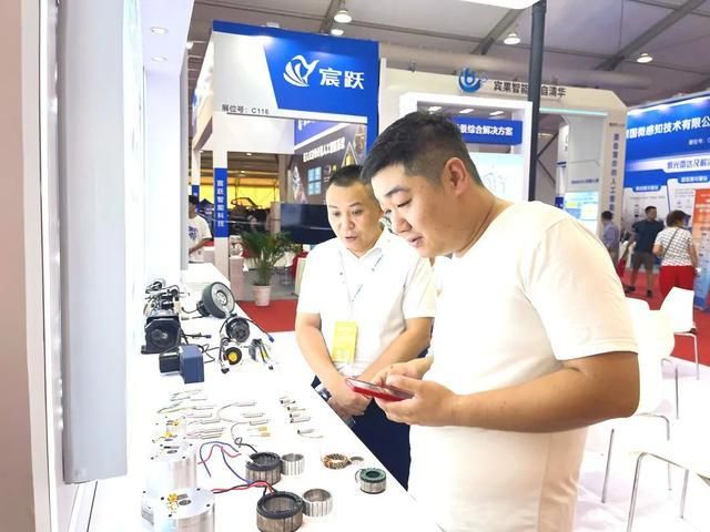 必一智能運動科技：展會直擊2024世界機器人大會偉創機器(圖4)